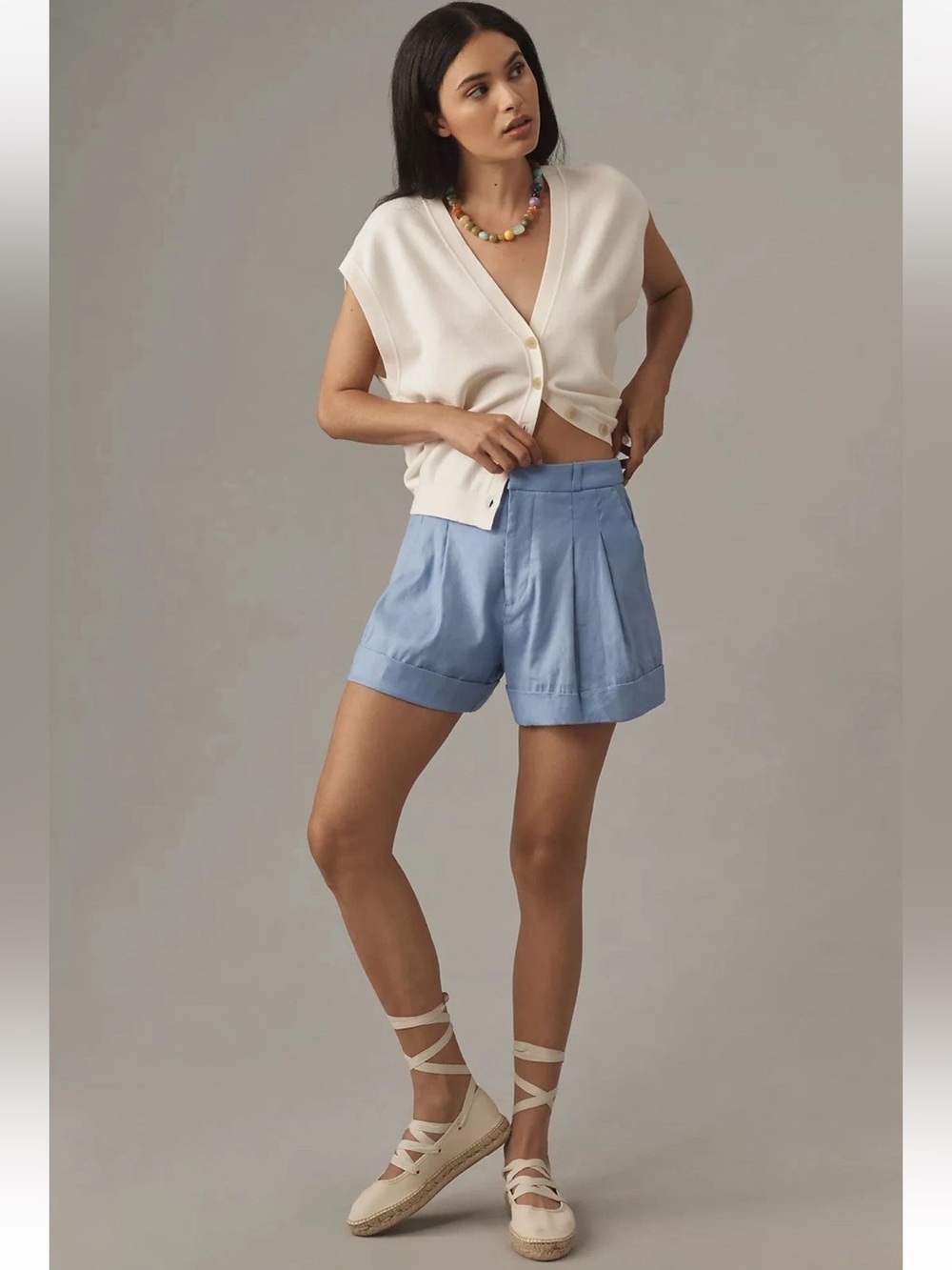 Anthropologie Maeve The Avery Pleated Trouser
Shorts Cuffed Edition Linen Blend
